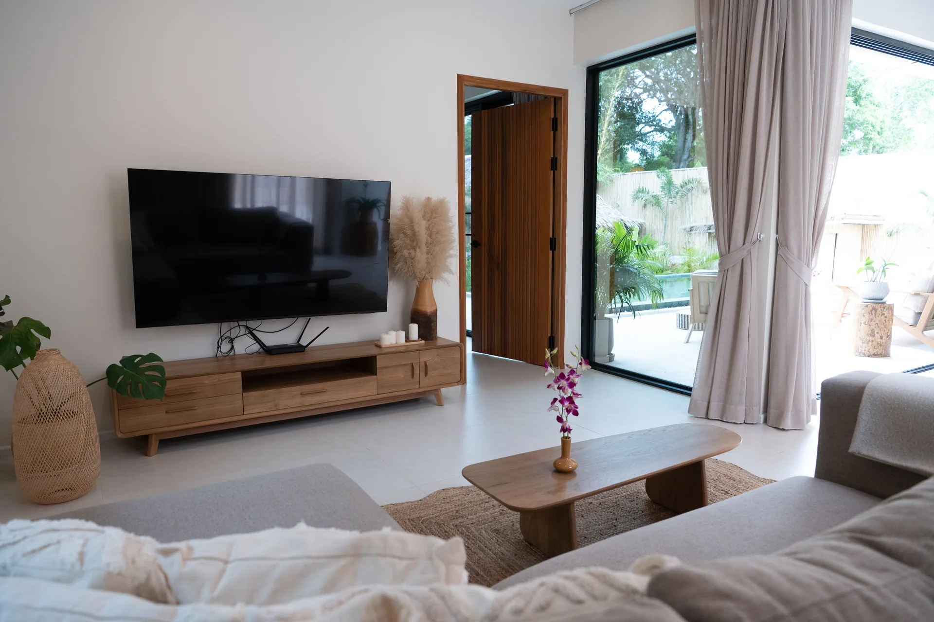 Central Villa open-plan dining and living area
